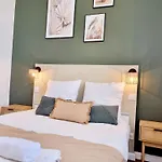 Meublés Du Chêne Vert, Cœur De * Jarnac