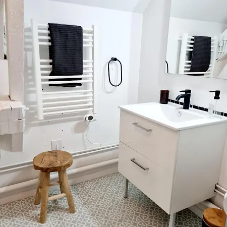 Meublés Du Chêne Vert, Cœur De Appartement