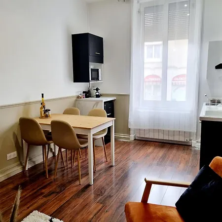 Meubles Du Chene Vert, Coeur De Apartment Jarnac